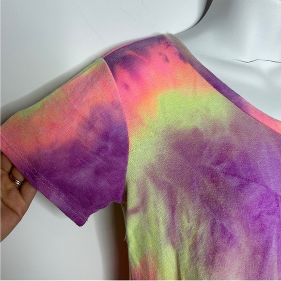 HEIMISH USA Neon Tie Dye V-neck T-shirt Size Small - Picture 2 of 4
